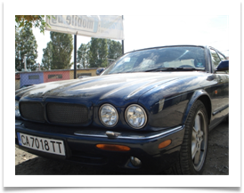 Jaguar XJR